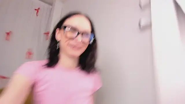 daily_glam's cam snapshot