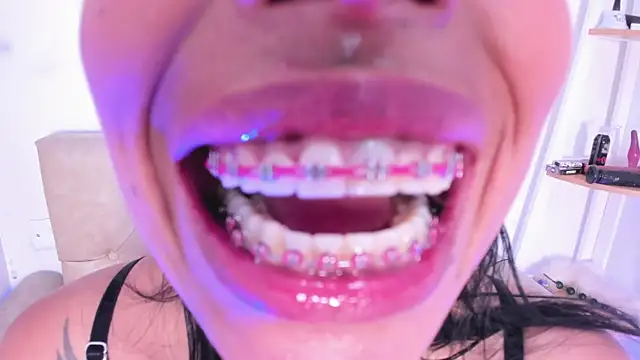 Rumi_666's cam snapshot