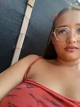 young_dairy01 live sex cam