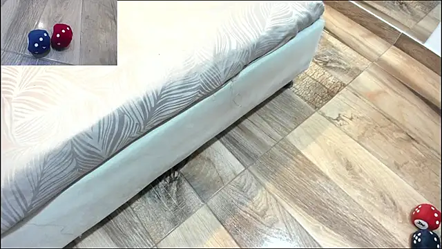 raquell_moore's cam snapshot