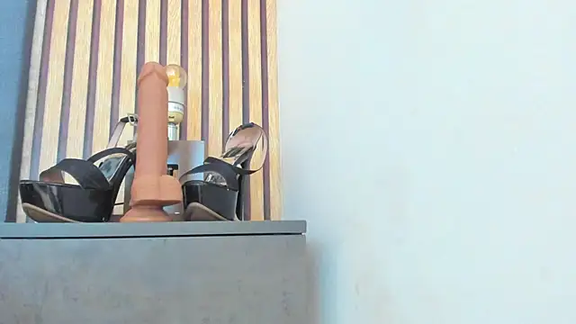 candela_collinss's cam snapshot