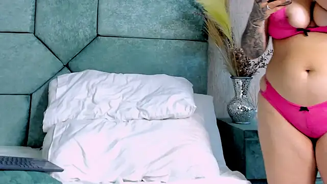 MiaFisherr's cam snapshot