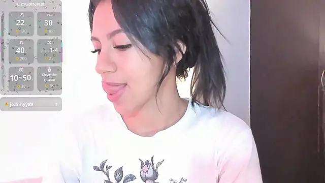 Tamaraakins's cam snapshot