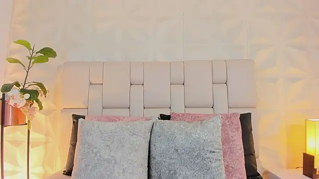 scarlettadams__'s cam snapshot