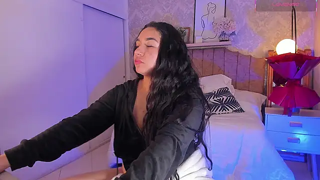 scarlet_miller1's cam snapshot