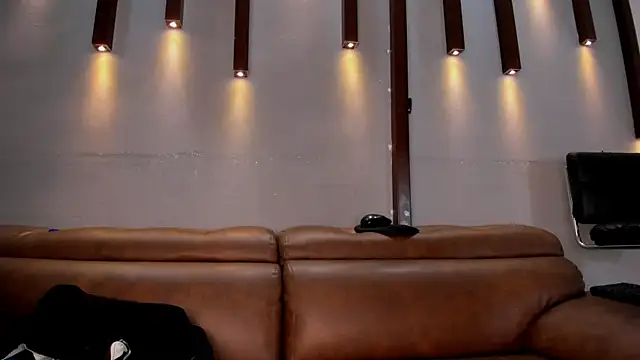 _cannabitch live sex cam