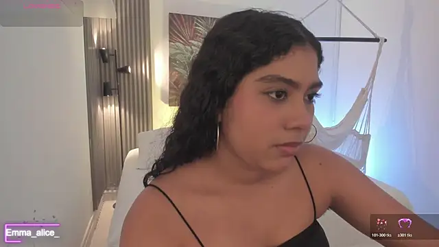 emma_alice_'s cam snapshot