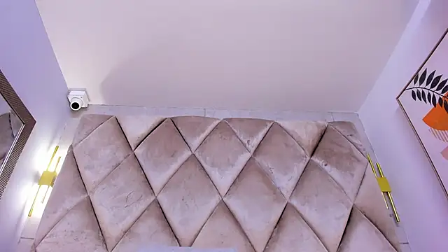 GabyParker_'s cam snapshot