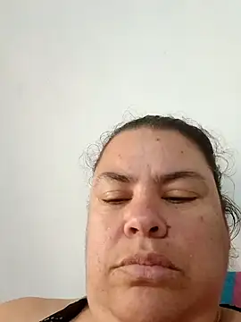 yaneth_'s cam snapshot