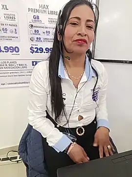 PAULA20-'s cam snapshot