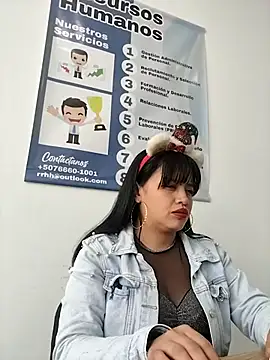 MILA__06's cam snapshot