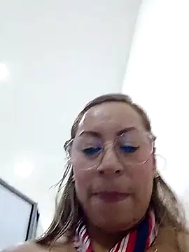 Katalina_S3xy's cam snapshot