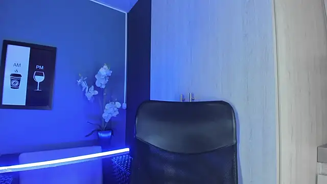 Amareto_'s cam snapshot