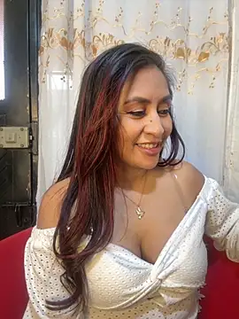 MonicaMoret's cam snapshot