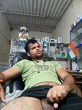 Priynkarani's cam snapshot