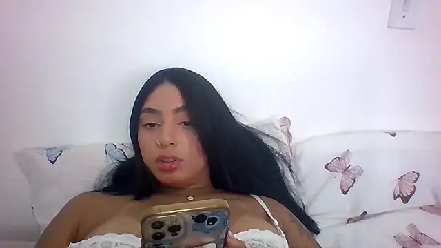 Nandinha777's cam snapshot