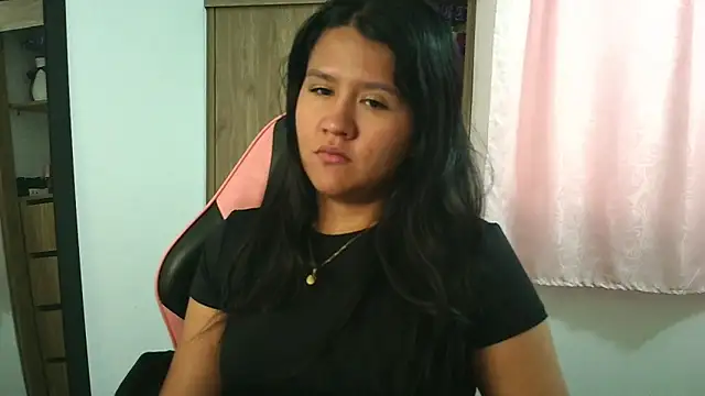 Oliviawatson1's cam snapshot