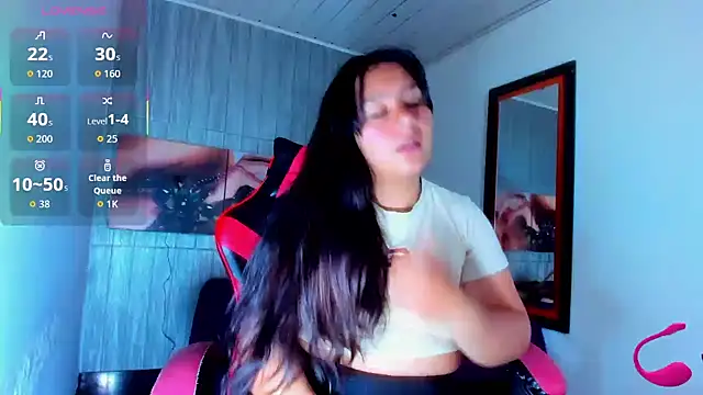 Charis_21's cam snapshot