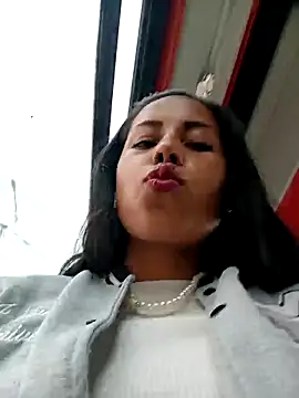 _andrea30's cam snapshot