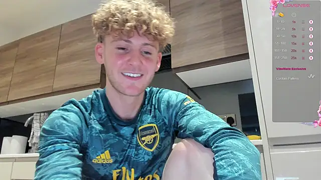 DominantAlex18 live sex cam