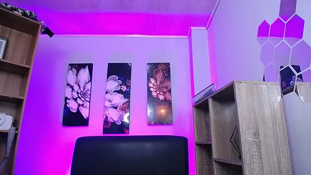 roseefancy19's cam snapshot