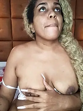 ELLA_KELLY's cam snapshot