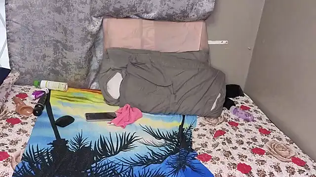 spicybootie's cam snapshot