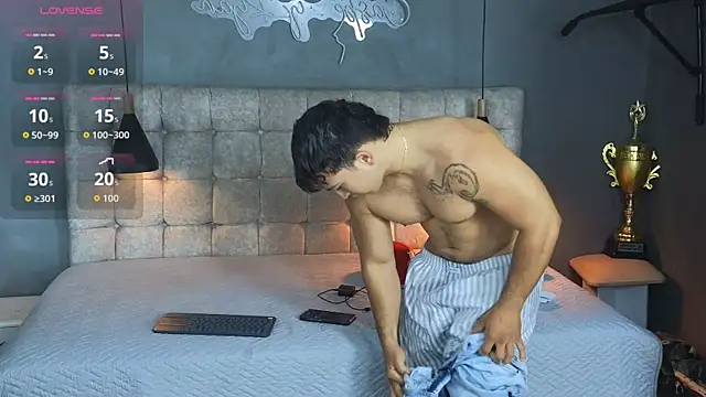 Horny_nick18's cam snapshot