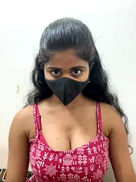 sexy-riya43's cam snapshot