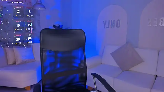 AlanaCraft's cam snapshot