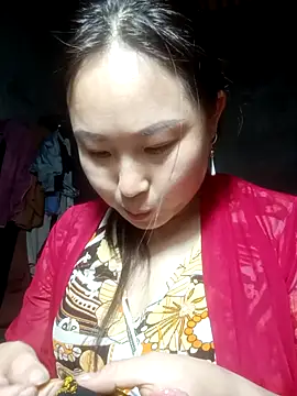 suki-lady's cam snapshot