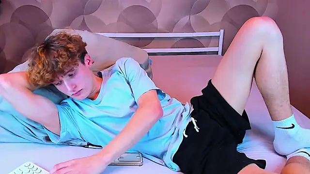 Ian_Flor's cam snapshot