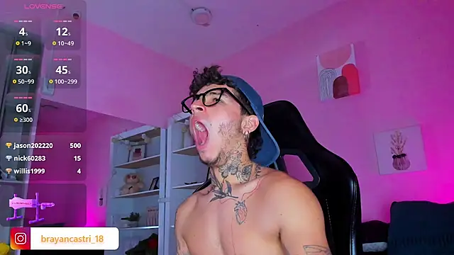 Ian_Castillo_'s cam snapshot