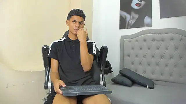 paull_cassidy's cam snapshot