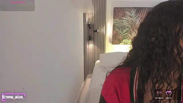 emma_alice_'s cam snapshot