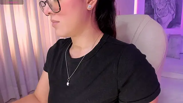 nathalie_rivers's cam snapshot