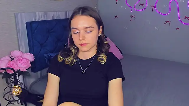 EmelyMason's cam snapshot