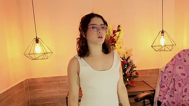 LiLLiAnderson's cam snapshot