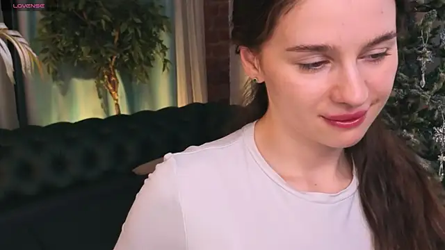 Olivia_Farrell's cam snapshot