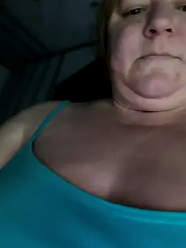 jusichka's cam snapshot