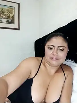 ElizabethWeil's cam snapshot