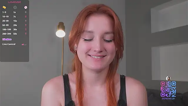 AmelieSeductress's cam snapshot