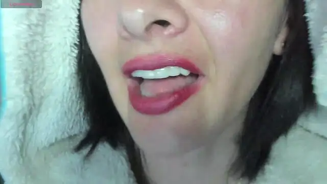 queen_fetish's cam snapshot