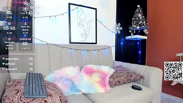 Sirenita_petitexoxo's cam snapshot