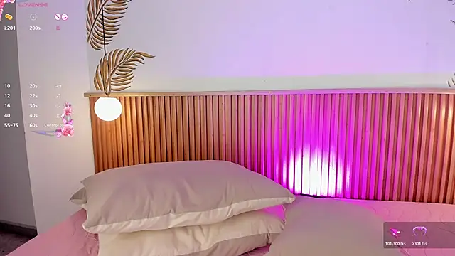 Valleriie_'s cam snapshot