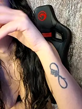 Your_lucky_girl live sex cam