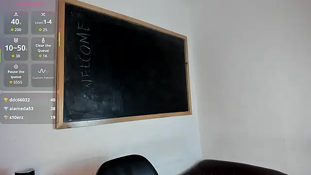 Savanna_rios's cam snapshot