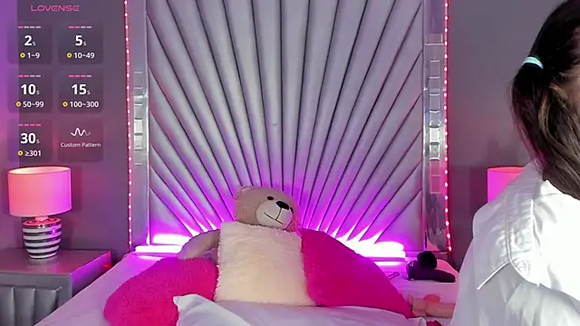 Gabby_Bale's cam snapshot