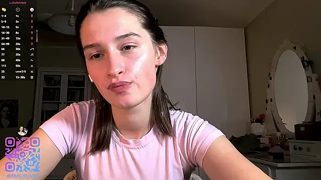 DarlineBrustera live sex cam