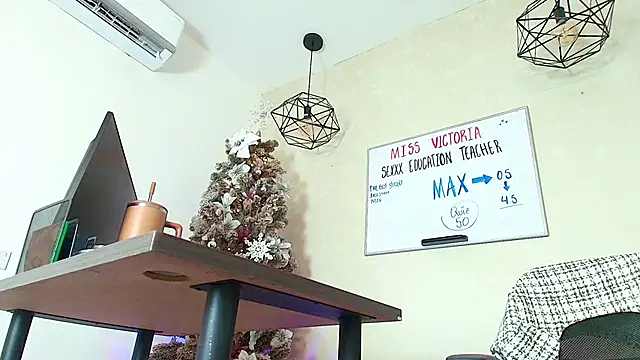 _Victoria_Collins's cam snapshot